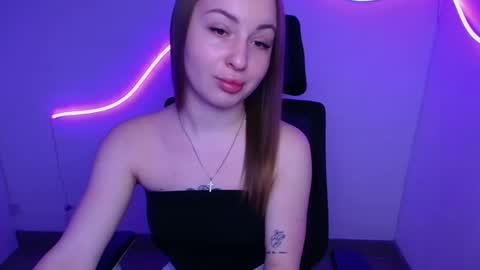 Nicole online show from September 14, 5:54 am