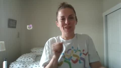 Nicole online show from February 11, 9:03 pm