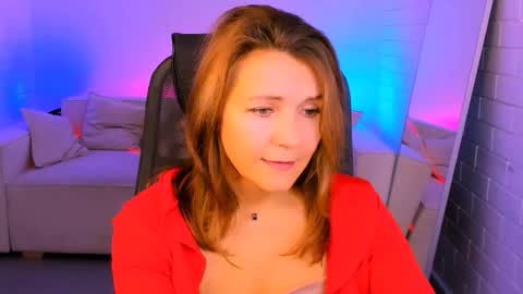 nicolehits online show from November 8, 9:56 am