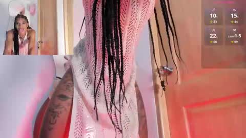 Snapshot of nicollealexandra2 chatting on October 6, 11:00 pm   facebook nicolle delgado online show from October 6, 11:00 pm