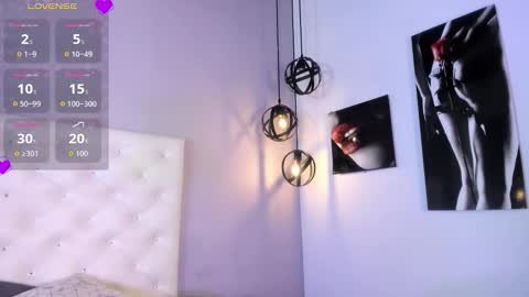 Nicolle online show from February 16, 1:53 pm