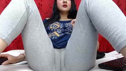 NICOLLE online show from March 9, 9:41 pm