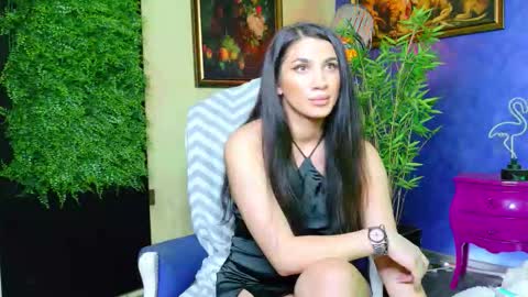 Snapshot of nicollepalmer chatting on September 29, 4:28 pm Nicolle online show from September 29, 4:28 pm