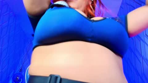 Nicolle Miley online show from November 5, 3:52 am