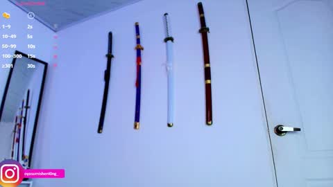 Lizzie online show from December 18, 9:54 pm