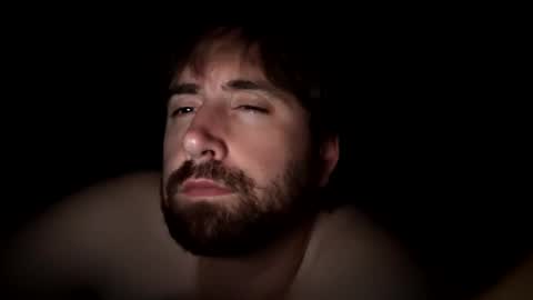 Snapshot of nightnightlol chatting on October 30, 4:57 am nightnightlol online show from October 30, 4:57 am