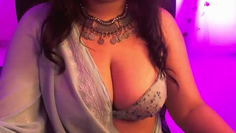 nightqueen107446 online show from October 9, 5:46 am