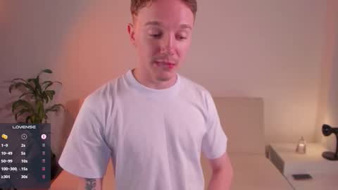 Nicolas Mucci online show from October 24, 1:45 pm