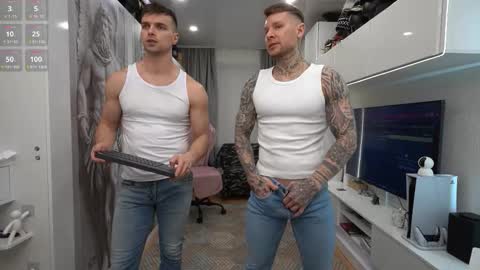 Nik online show from February 15, 2:16 pm