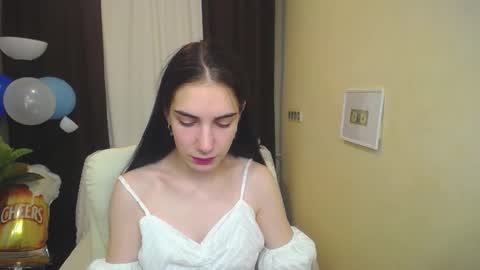 nikastarkk online show from September 24, 6:31 am