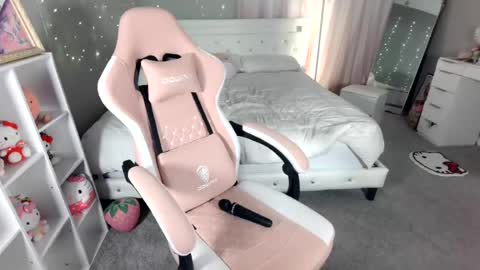 nikayasworld online show from July 3, 11:53 pm