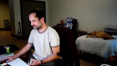 Snapshot of nikejude56 chatting on October 14, 6:11 pm Nike Jude online show from October 14, 6:11 pm