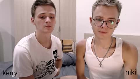 nikikerry_cum_ online show from October 19, 2:22 pm