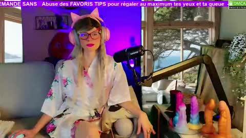 Kitty Chatte online show from November 9, 11:24 am