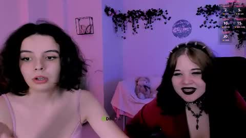 nikki_kiss_ online show from July 27, 8:55 am