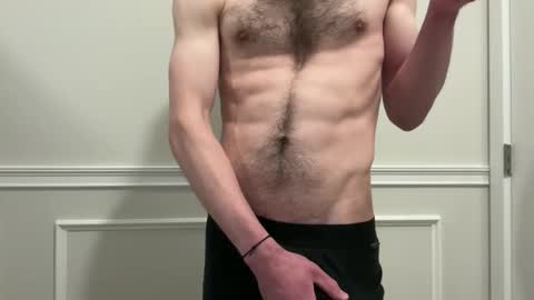 niko9inches online show from March 19, 6:57 pm