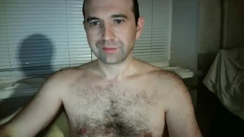 nikolas_vaz online show from December 2, 9:24 pm