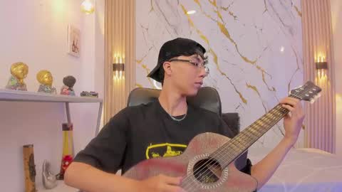    online show from May 21, 4:30 am