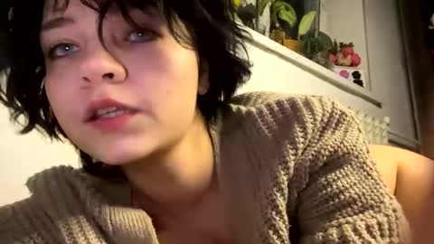 nikoli_naw online show from January 19, 8:19 pm