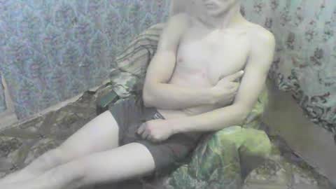 Snapshot of nikolos22 chatting on January 4, 10:55 pm nikolos22 online show from January 4, 10:55 pm