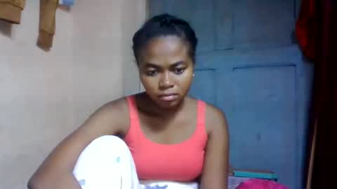 nilah online show from May 21, 3:46 am