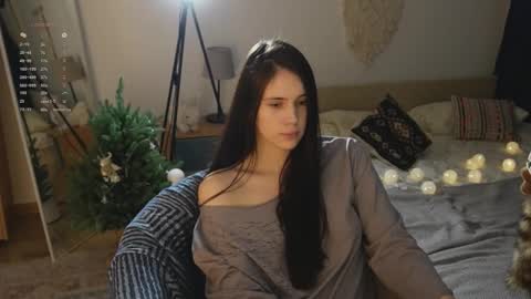 Jennet online show from January 14, 6:38 pm