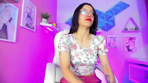 Nina online show from January 23, 8:13 pm