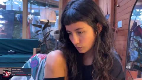 Nina.  online show from January 10, 9:20 pm