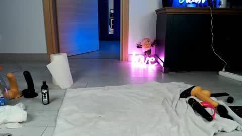 Nina online show from February 26, 10:38 am