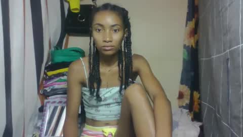 ninaeaa online show from March 18, 7:58 am