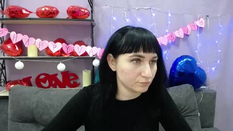 ninaflawlees online show from February 15, 7:17 pm