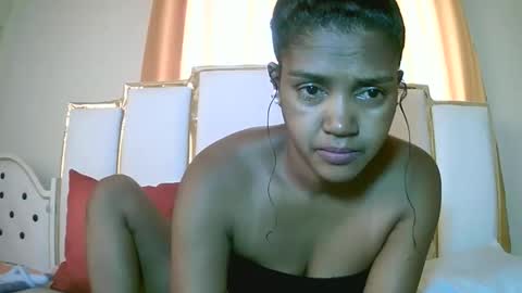 ninah_rise online show from January 13, 5:37 am