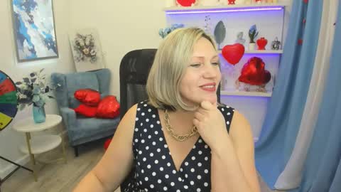 ninastarle online show from February 11, 11:47 am