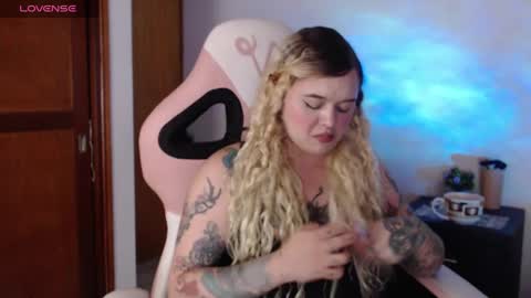 Nina online show from September 28, 4:43 am