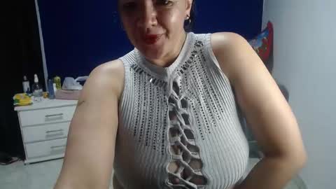 ninimature online show from December 20, 11:05 pm