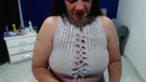 ninimature online show from January 9, 6:57 pm