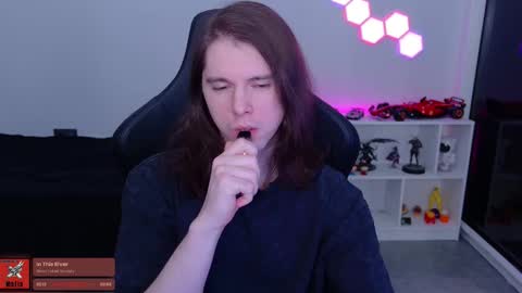 nitroshade online show from February 7, 10:57 pm