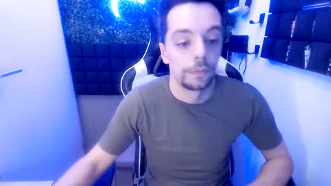 no1andanyone online show from February 22, 8:53 pm