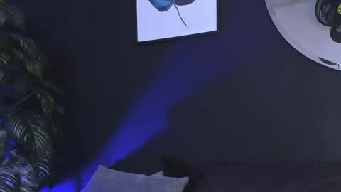 Noah  online show from December 4, 3:50 am