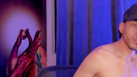 Noah Brigth online show from November 28, 9:38 am