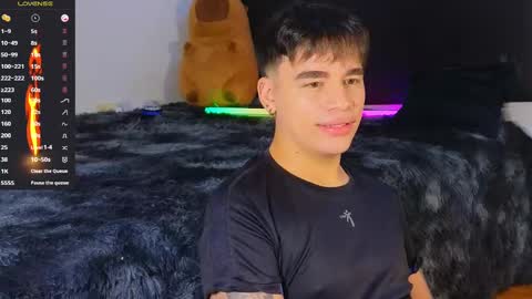 Snapshot of noah_coleman__ chatting on September 27, 1:42 pm NOAH online show from September 27, 1:42 pm