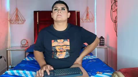 noah_garciia online show from April 23, 10:11 pm