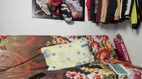 Noah online show from November 28, 11:45 pm