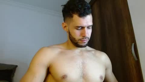 Noah online show from April 18, 4:20 pm