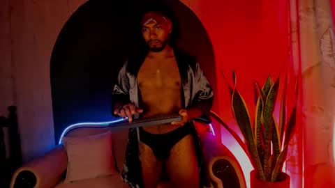 Noah online show from February 27, 12:36 am