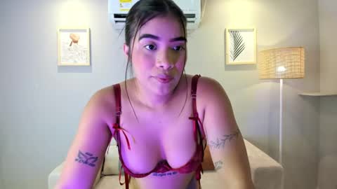 Noemy online show from May 20, 12:44 pm
