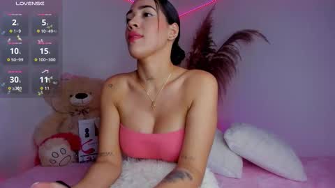 Noah online show from December 19, 8:15 pm