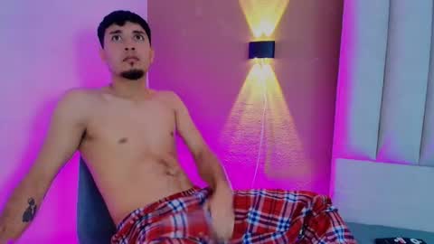 noah online show from April 21, 12:03 am