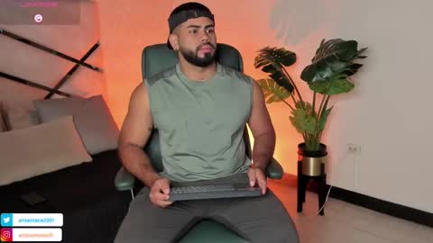 Noah online show from September 10, 11:55 am