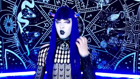 caroline online show from December 21, 1:12 am